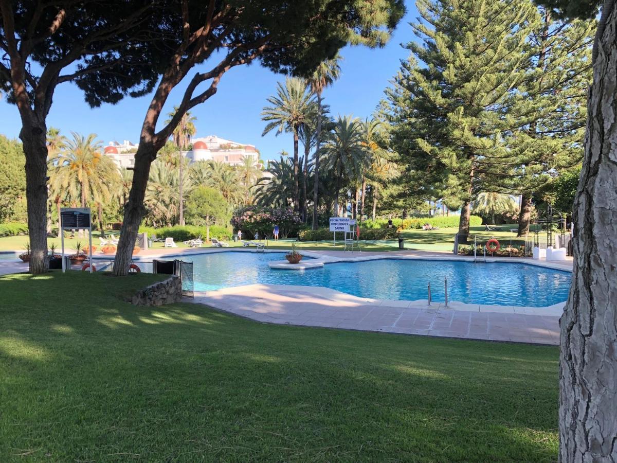 Apartamento Playas Del Duque - Puerto Banus - Marbella Lejlighed Eksteriør billede