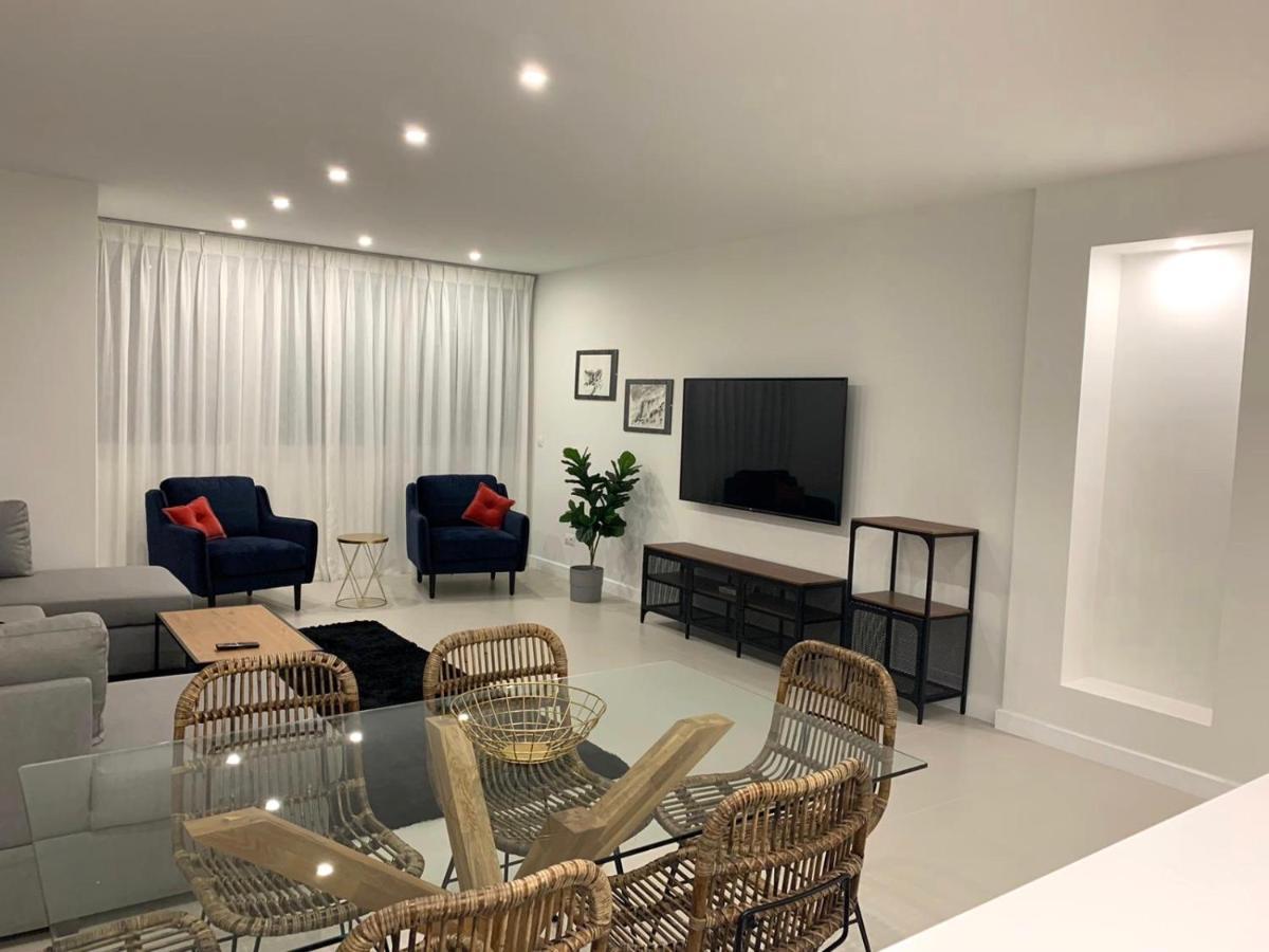 Apartamento Playas Del Duque - Puerto Banus - Marbella Lejlighed Eksteriør billede